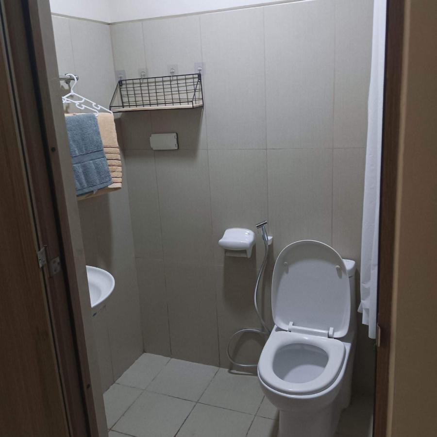 Breeze Residences - 1Br Unit With Balcony -Top Floor Manila Exterior photo